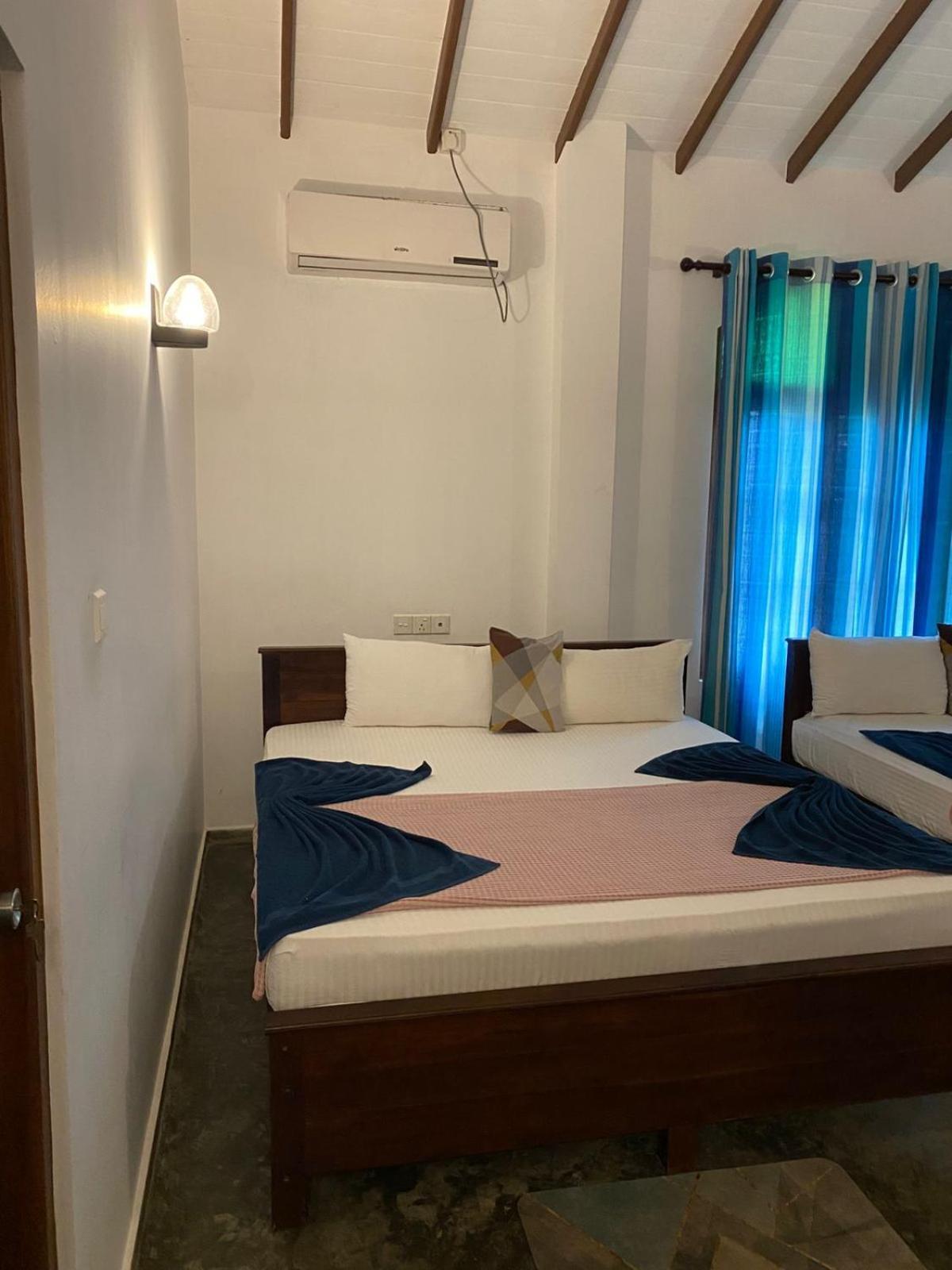 Harmony Beach Resort Tangalle Bagian luar foto