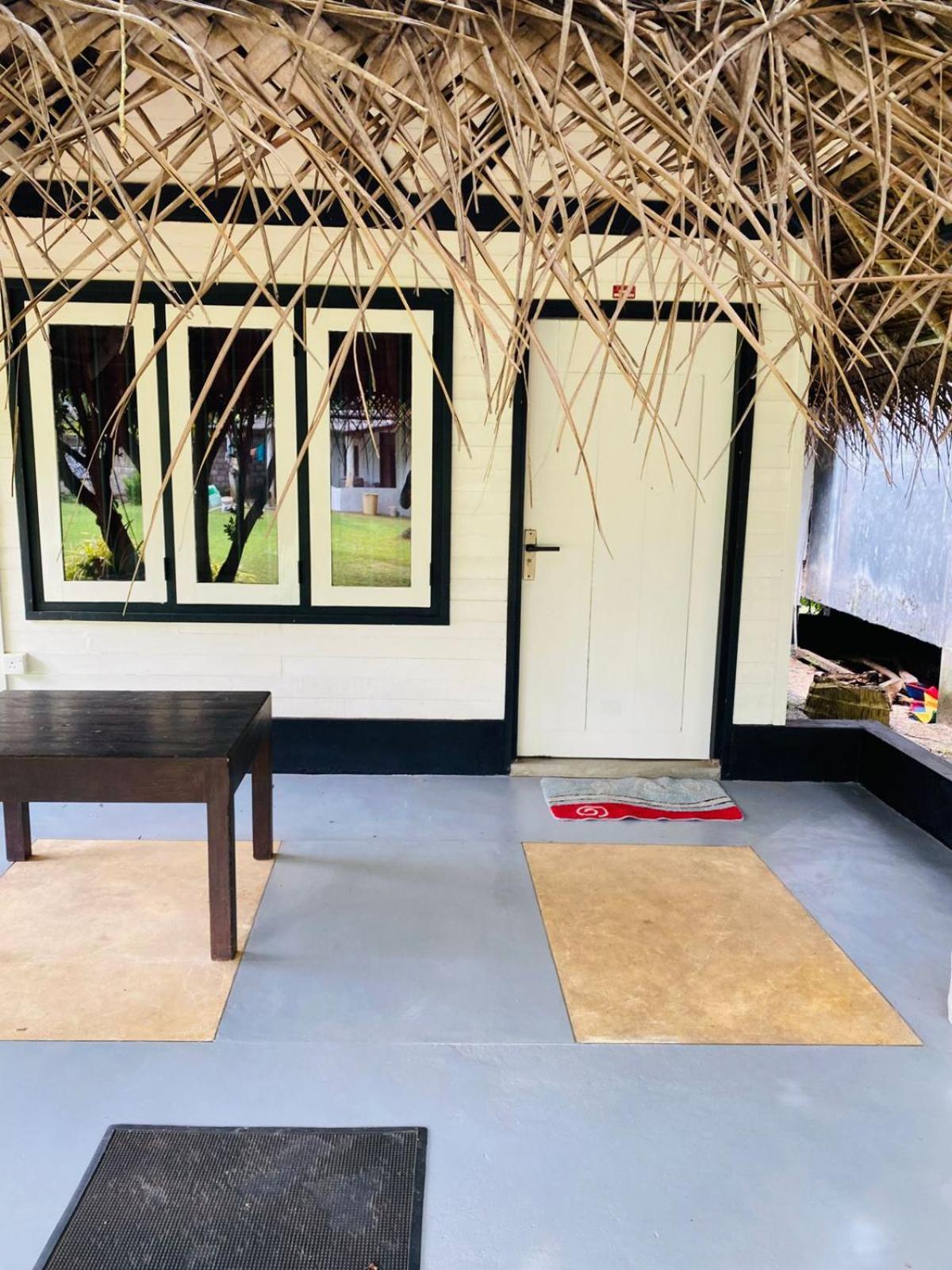 Harmony Beach Resort Tangalle Bagian luar foto